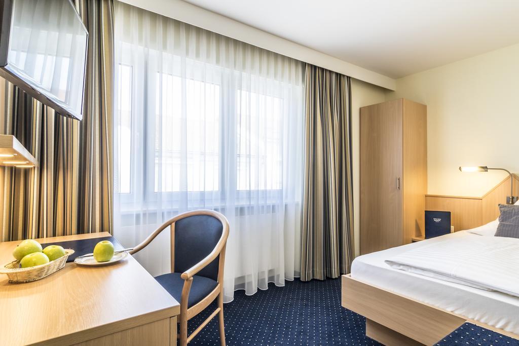 Hotel Garni Oberrhein 라인펠덴 외부 사진
