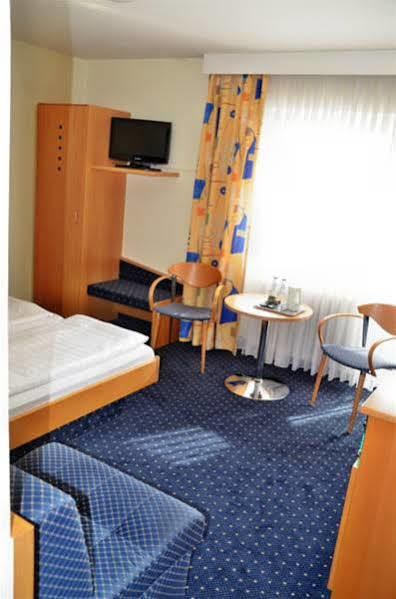 Hotel Garni Oberrhein 라인펠덴 외부 사진